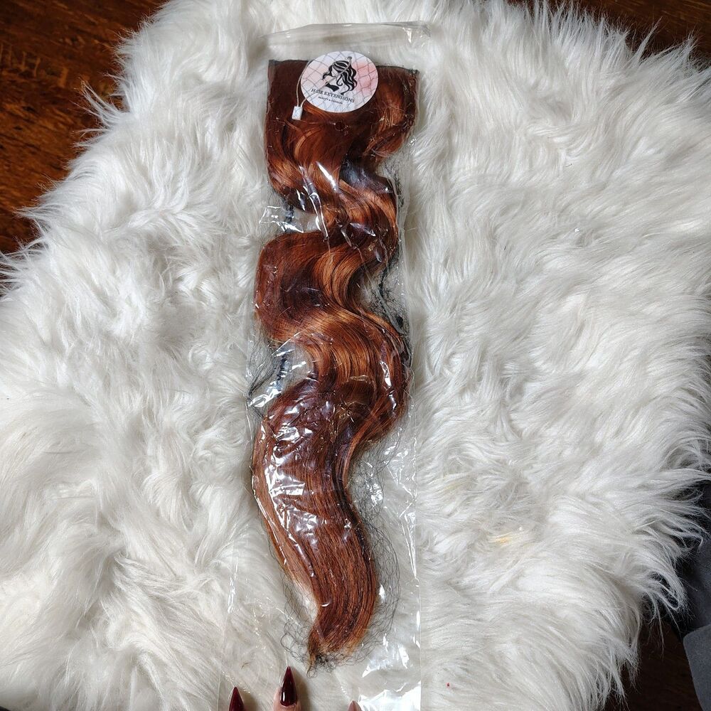Rich Copper 20" Wavy Hair Extensions NWTS/RT1